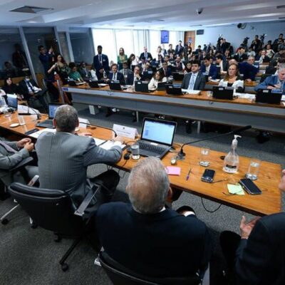 CPMI colhe depoimento de Mauro Cid na terça-feira