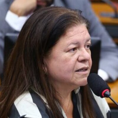 Comissão aprova atendimento prioritário a jovens no Minha Casa, Minha Vida