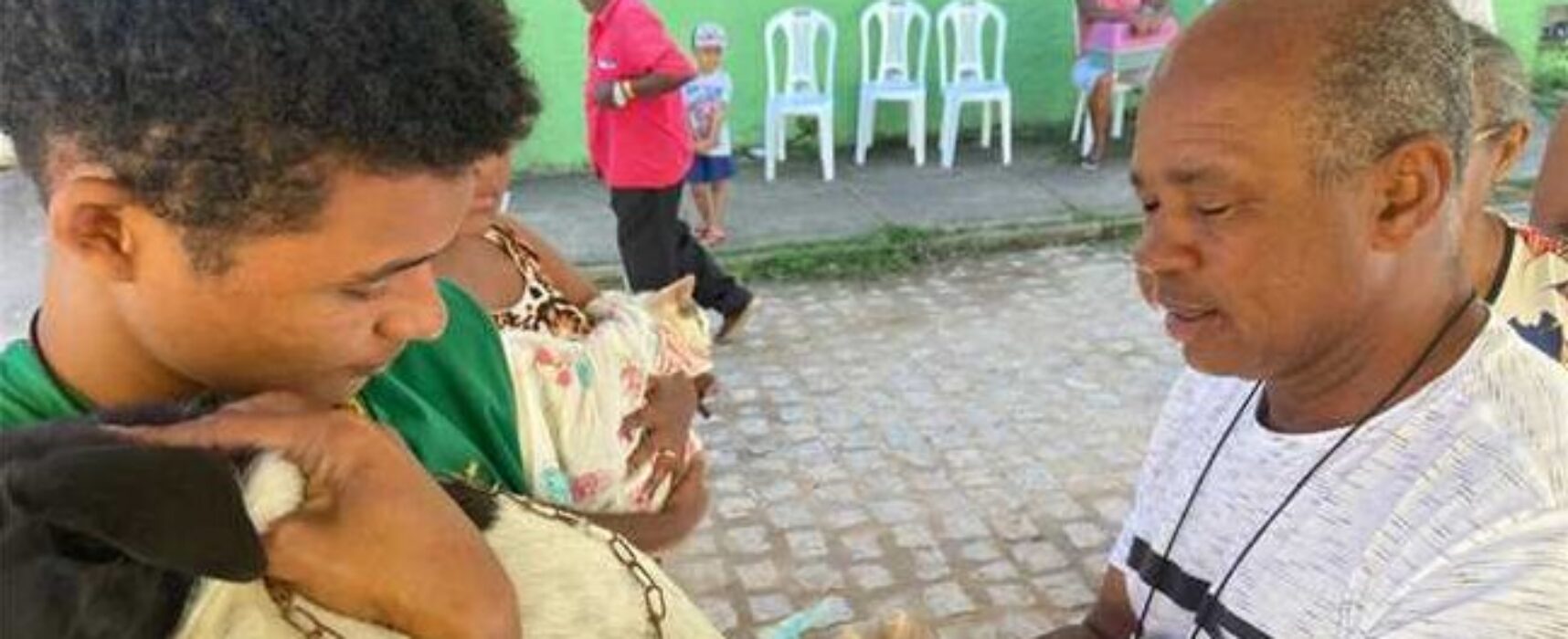 Prefeitura de Ilhéus intensifica campanha de vacinação antirrábica na zona rural; confira cronograma