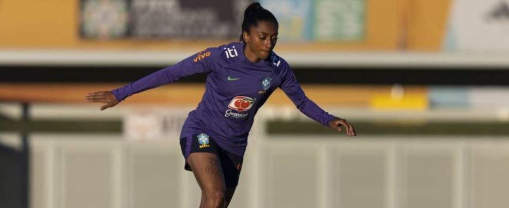 Brasil faz último treino em Brisbane antes de embarque para Adelaide