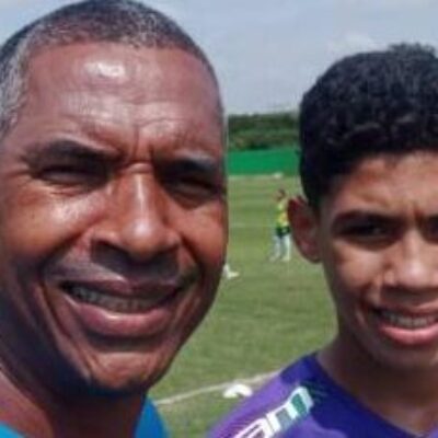 FUTEBOL: DE ILHÉUS PARA SER CAMPEÃO PELO FLAMENGO