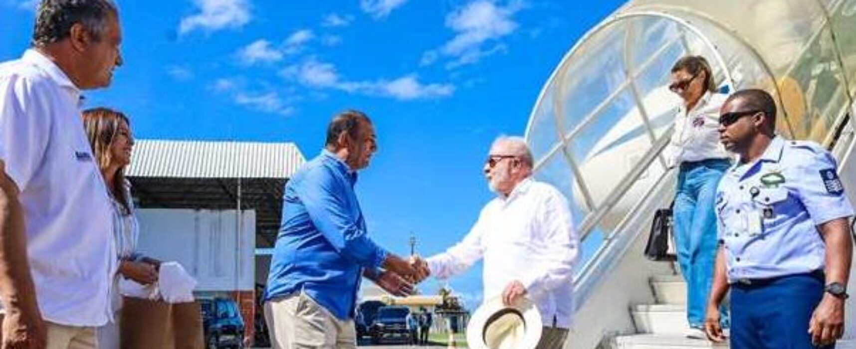 Prefeito Mário Alexandre recepciona presidente Lula antes de evento na BAMIN