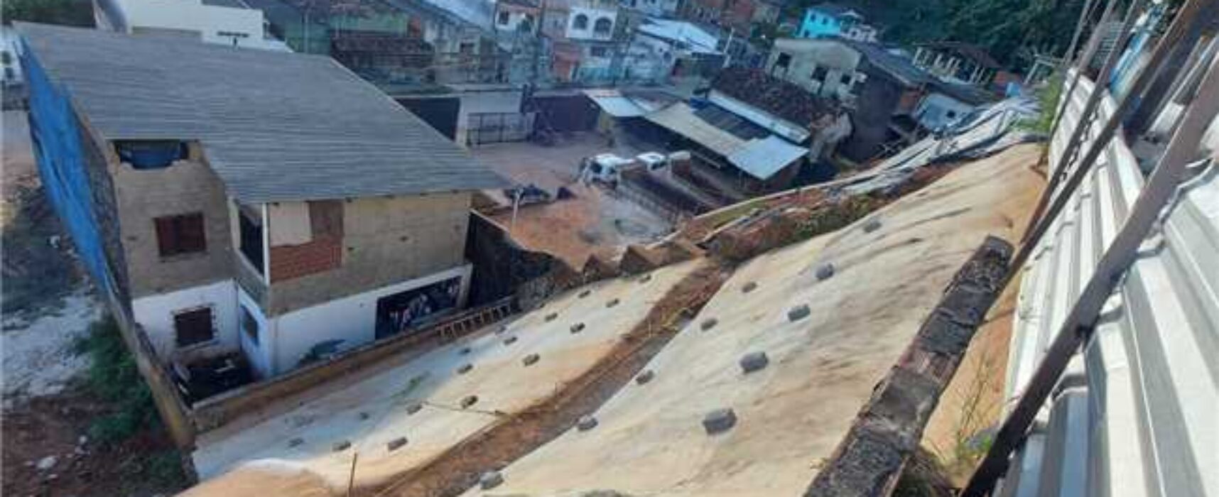 Prefeitura de Ilhéus avança com obras no Alto do Socorro e construção da Escola de Tibina