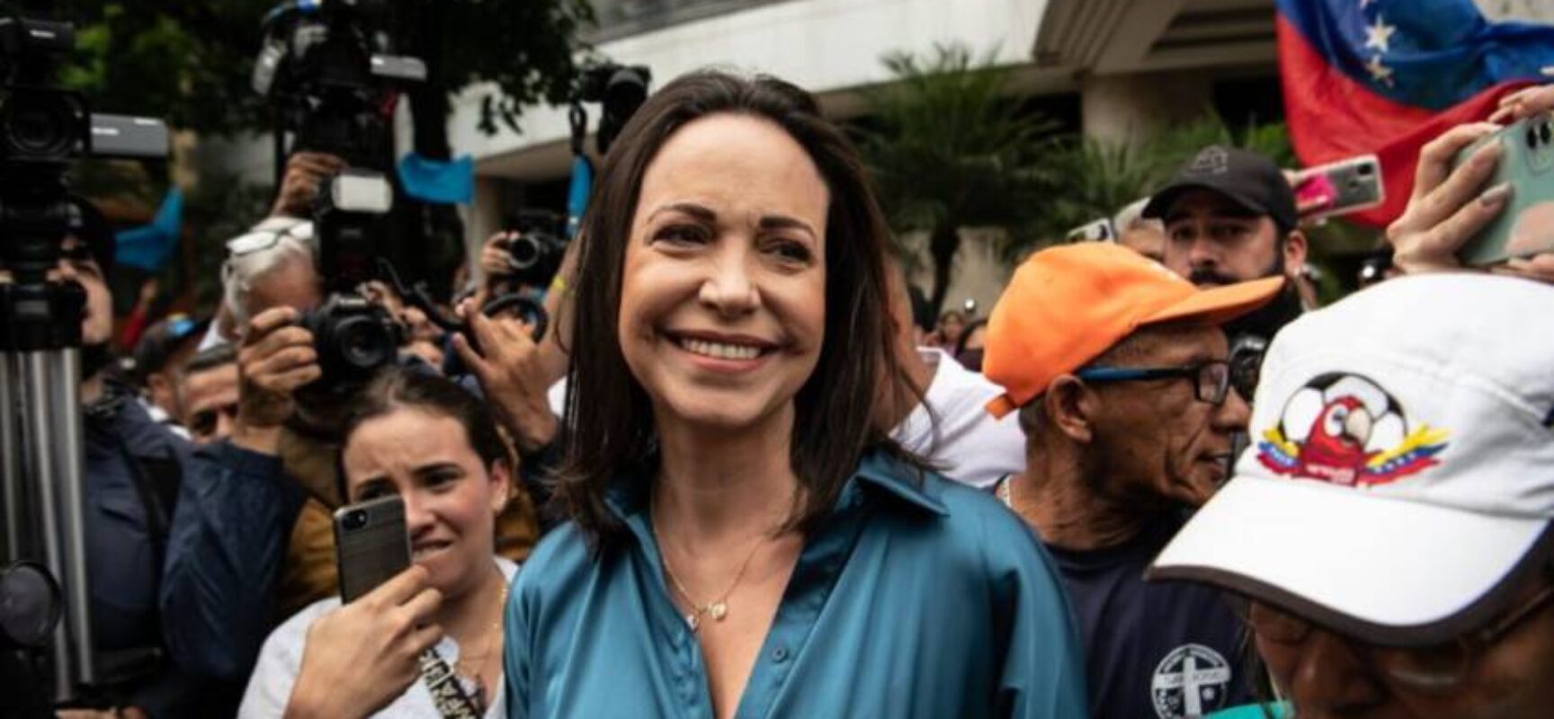 Venezuela proíbe líder da oposição de ocupar cargos públicos por 15 anos