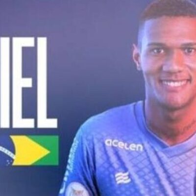 Goleiro Adriel, que estava no Grêmio, é contratado pelo Bahia