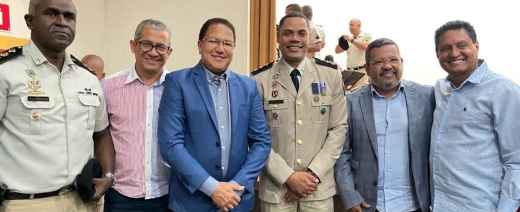 Prefeito Augusto Castro participa de solenidade de transição comando CPIRv Itabuna