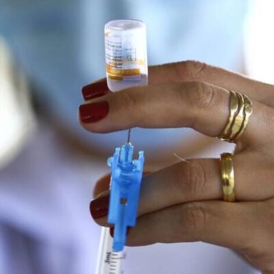 NÃO PERCA! Amanhã: Dia D de Vacinação Contra a Gripe. Confira as UBSs que farão parte!