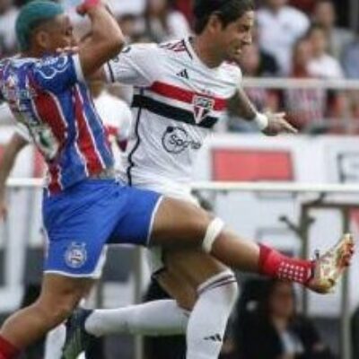 Com Morumbi lotado, São Paulo empata em duelo sem gols contra o Bahia