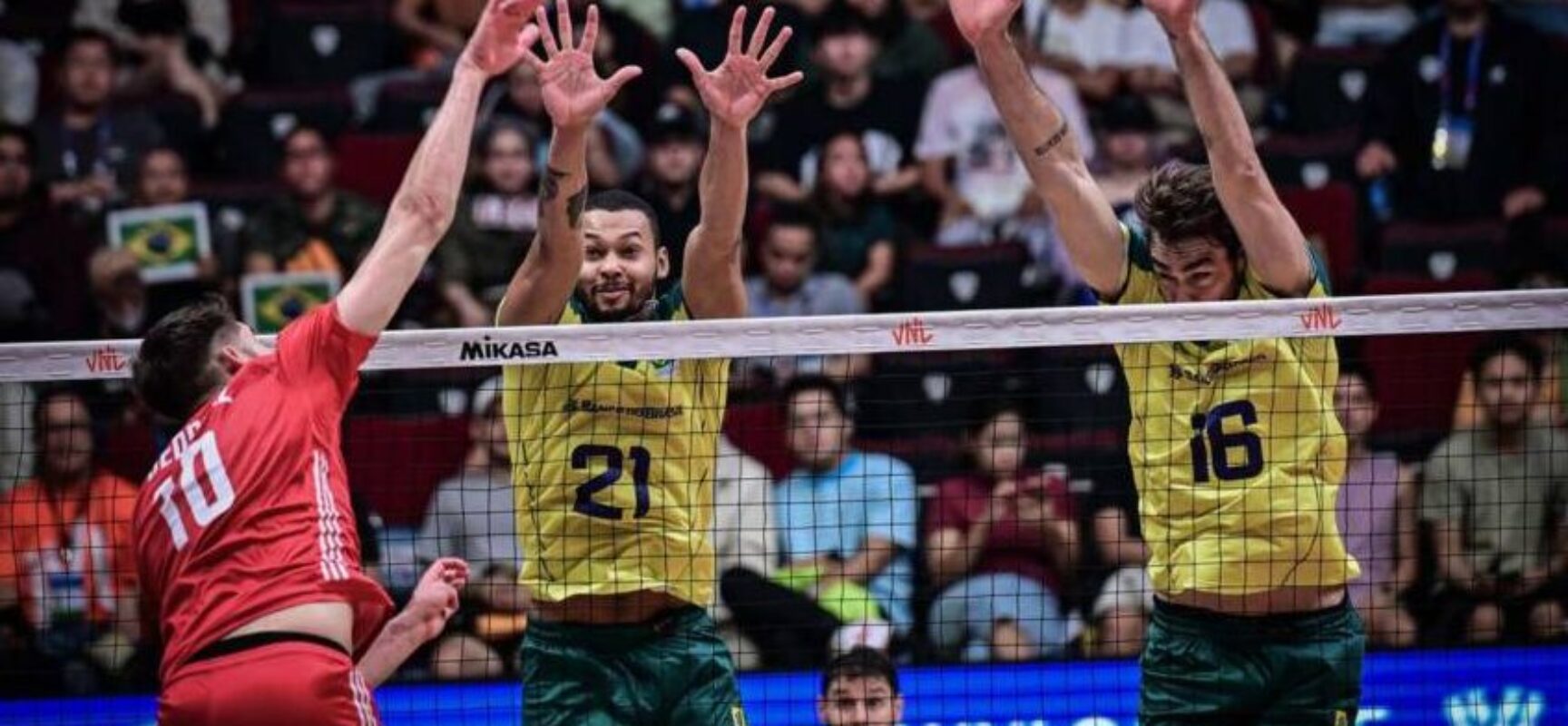 Liga das Nações: Brasil é superado pela Polônia por 3 sets a 1