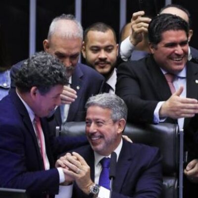 Câmara aprova PEC da reforma tributária