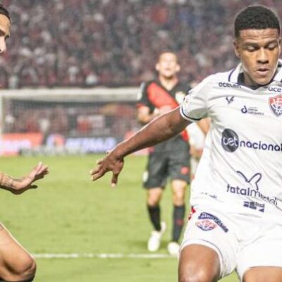 Com um a menos, Vitória segura empate contra o Atlético-GO e abre 3 pontos para o vice-líder