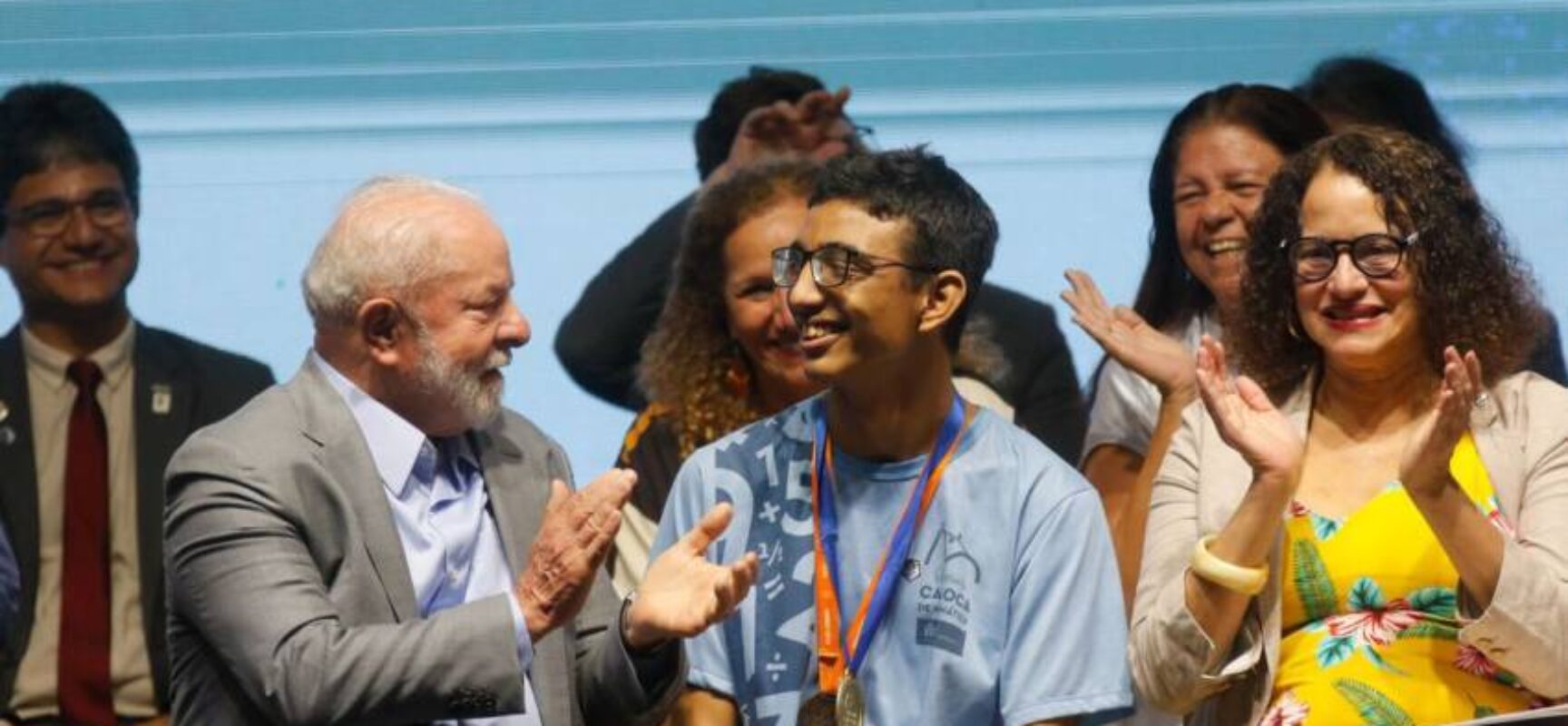 Lula defende mais investimentos públicos em educação