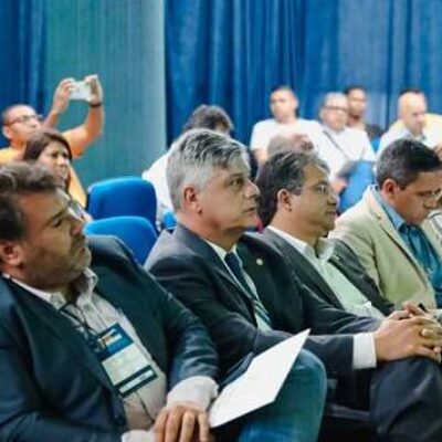 Semana de Inovação traz SECTI e debate investimentos em ciência e tecnologia com prefeitos da região