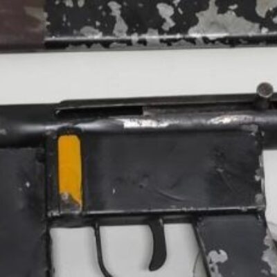 Homicida é preso com submetralhadora e veículo roubado em Jequié