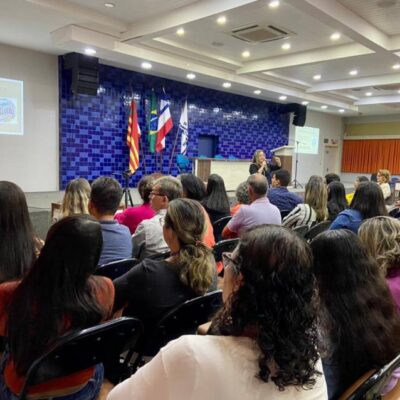 Professores participam da semana pedagógica da Faculdades de Ilhéus