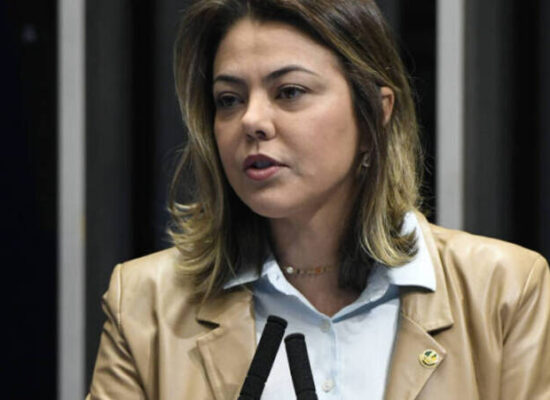 Justiça penhora carro da senadora Leila (DF) por dívida de R$ 180 mil com o PSB