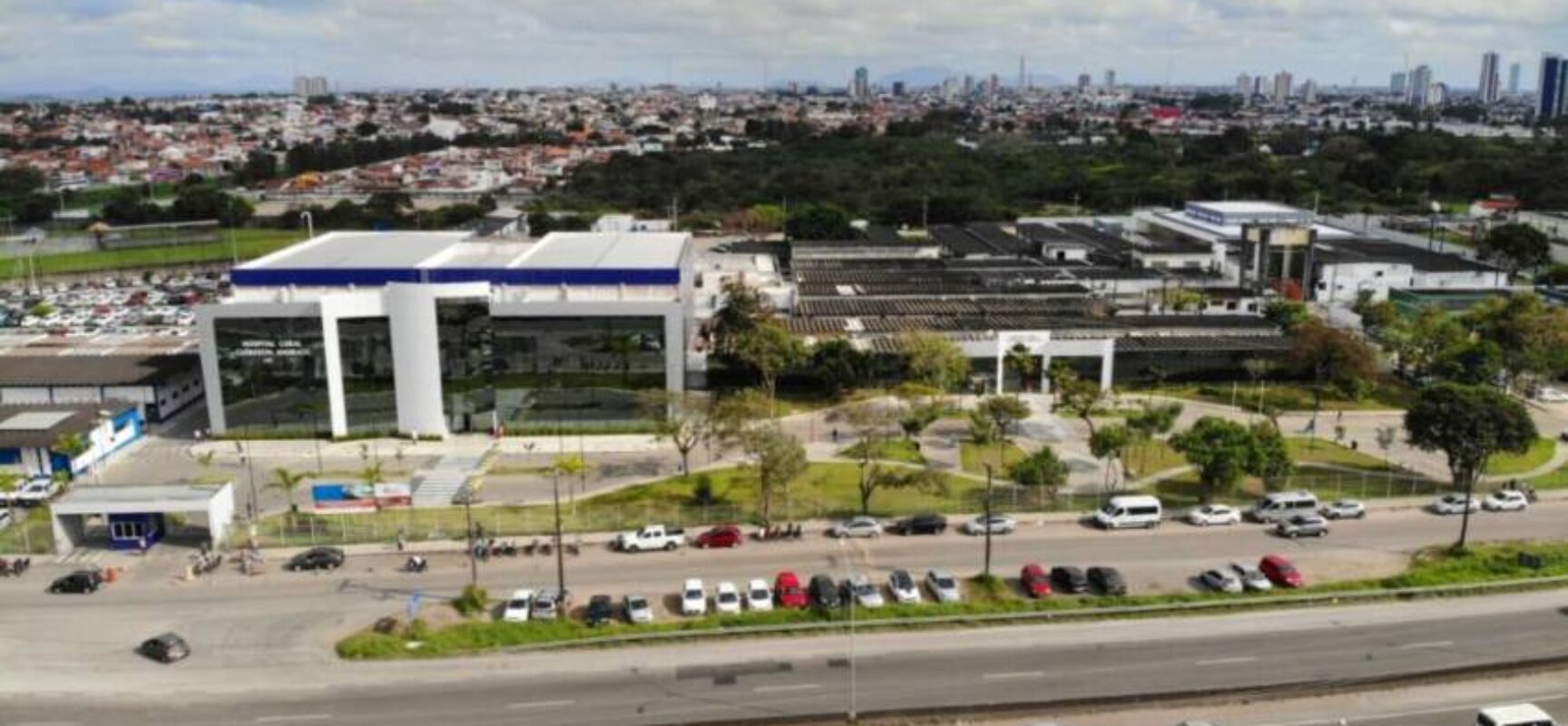 Governo do Estado entrega 30 novos leitos e amplia serviço de nutrição no Hospital Geral Clériston Andrade