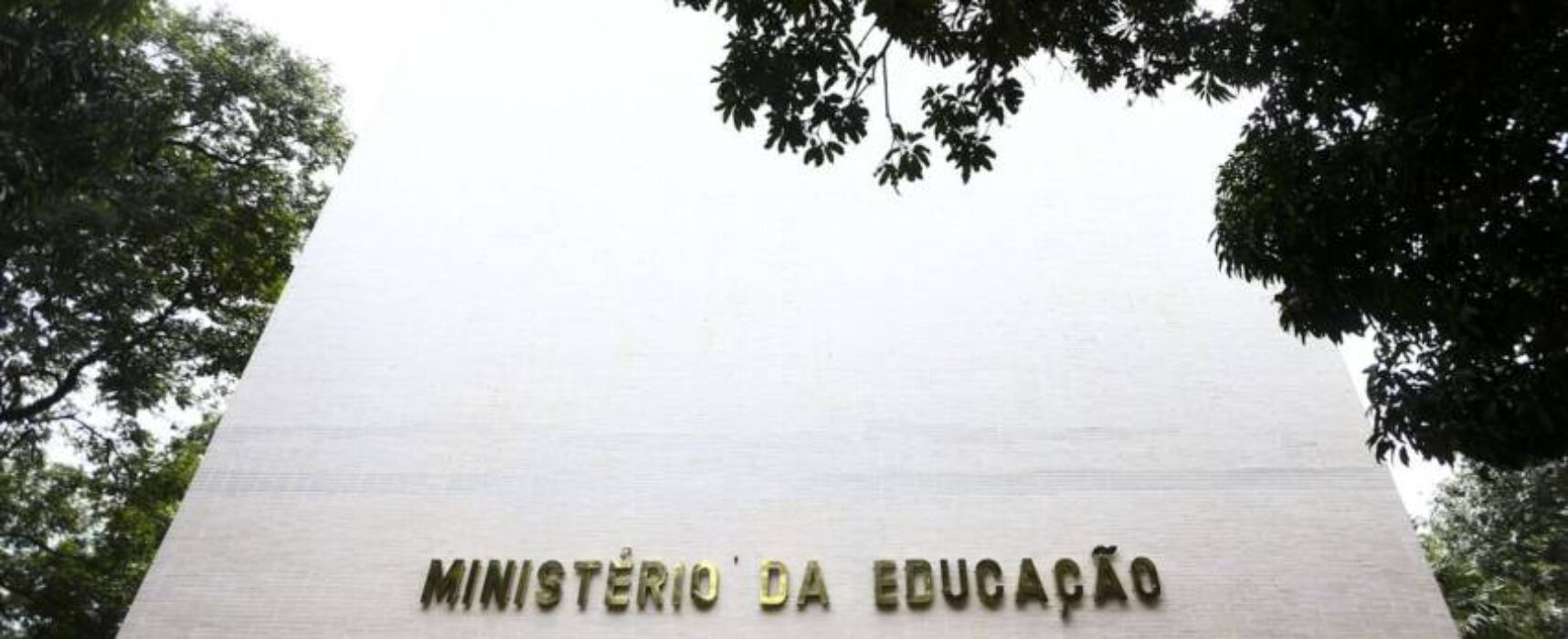 Prazo de adesão ao Programa Escola em Tempo Integral termina amanhã