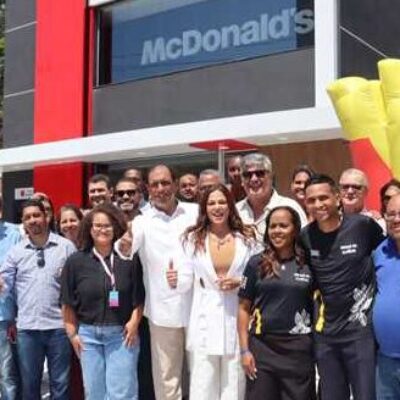 Com participação do prefeito Mário Alexandre, McDonald’s inaugura sua primeira loja em Ilhéus
