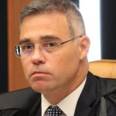Mendonça autoriza ex-auxiliar de Bolsonaro a não comparecer a CPI dos Atos Golpistas