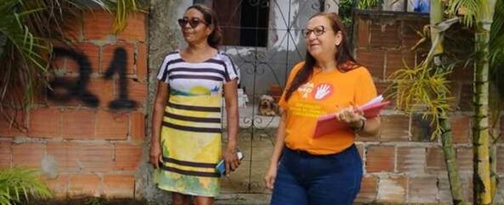 Município realiza selagem de casas no Banco da Vitória; imóveis foram atingidos pelas chuvas em 2021