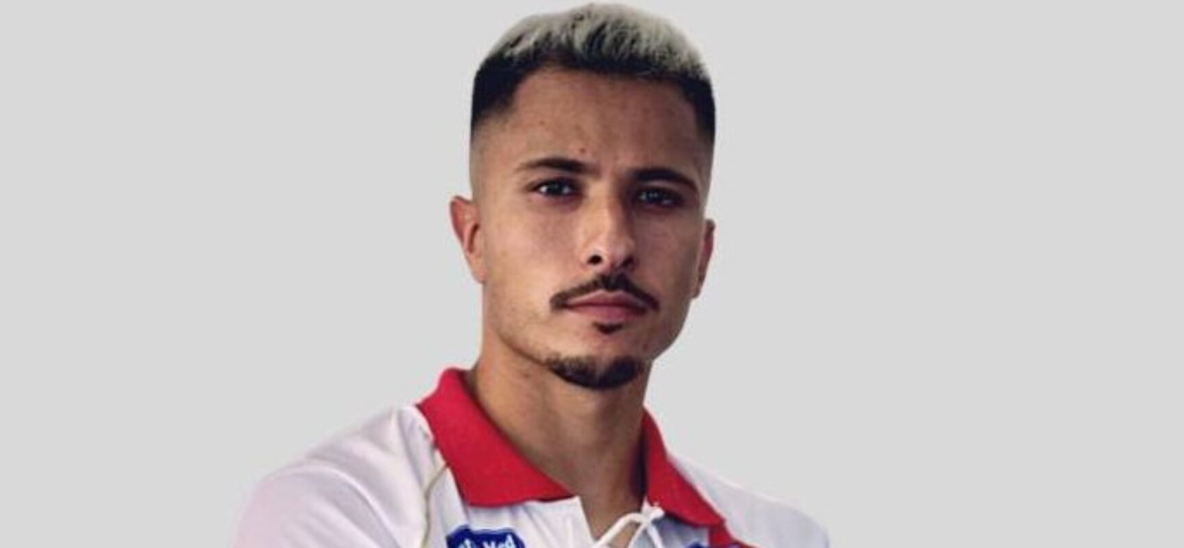 BARCELONA DE ILHÉUS CONTRATA HADRIAN, EX-RIVER DO PIAUI