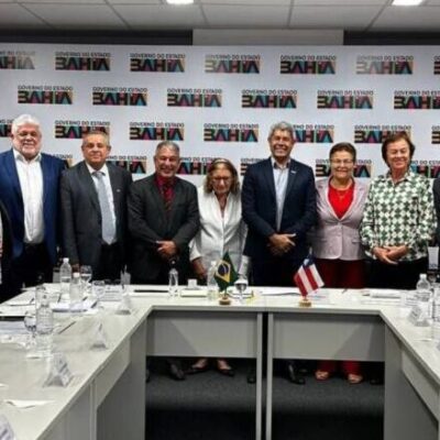Jerônimo se reúne com bancada do PT para aprofundar diálogo com parlamentares