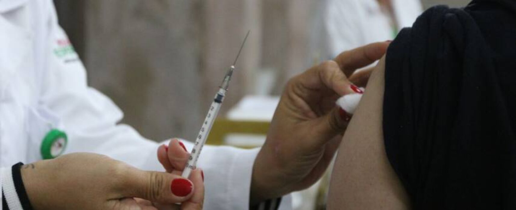 Vacina Qdenga tem público ampliado em Itabuna e está disponível nas unidades  de Saúde