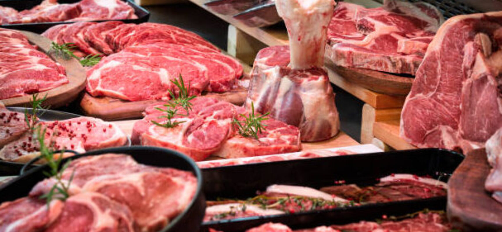 Consumo de carne volta a crescer no Brasil com alívio da inflação