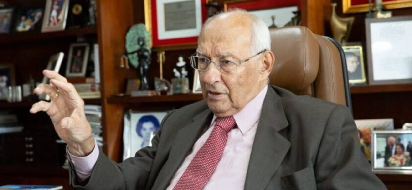 ADPF 442 – Aborto – Descriminalização do aborto até 12 semanas – Sustentação oral no STF do Professor Ives Gandra da Silva Martins