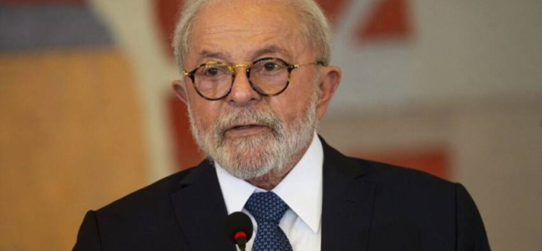 Lula diz que gênero e cor não serão critérios para escolher novo ministro do STF