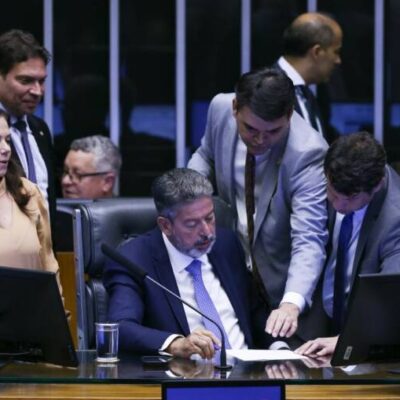 Câmara conclui votação do projeto que altera regras eleitorais
