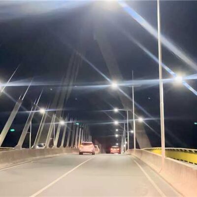 Prefeitura de Ilhéus conclui serviços de manutenção na rede elétrica da Ponte Jorge Amado