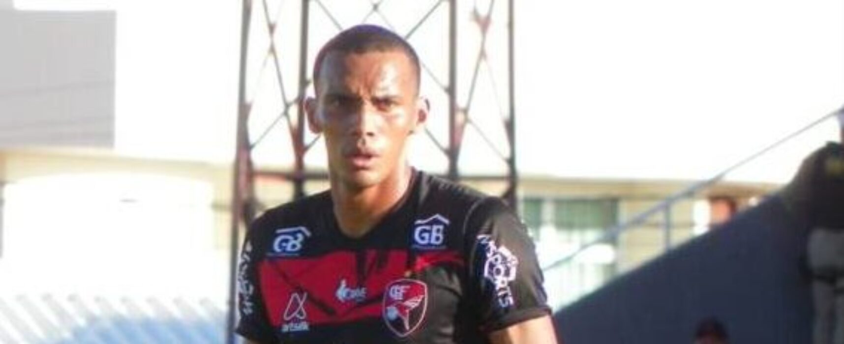 Ex-Athlético Paranaense chega em Dezembro para reforçar o Barcelona
