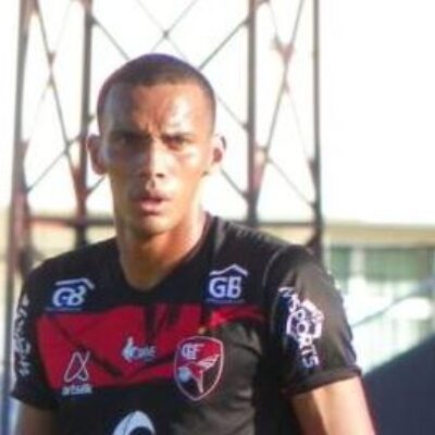 Ex-Athlético Paranaense chega em Dezembro para reforçar o Barcelona