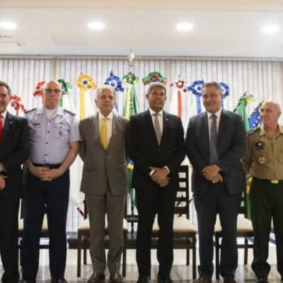 Implantação do Centro Aeroespacial em Salvador amplia desenvolvimento regional, afirma Rui Costa