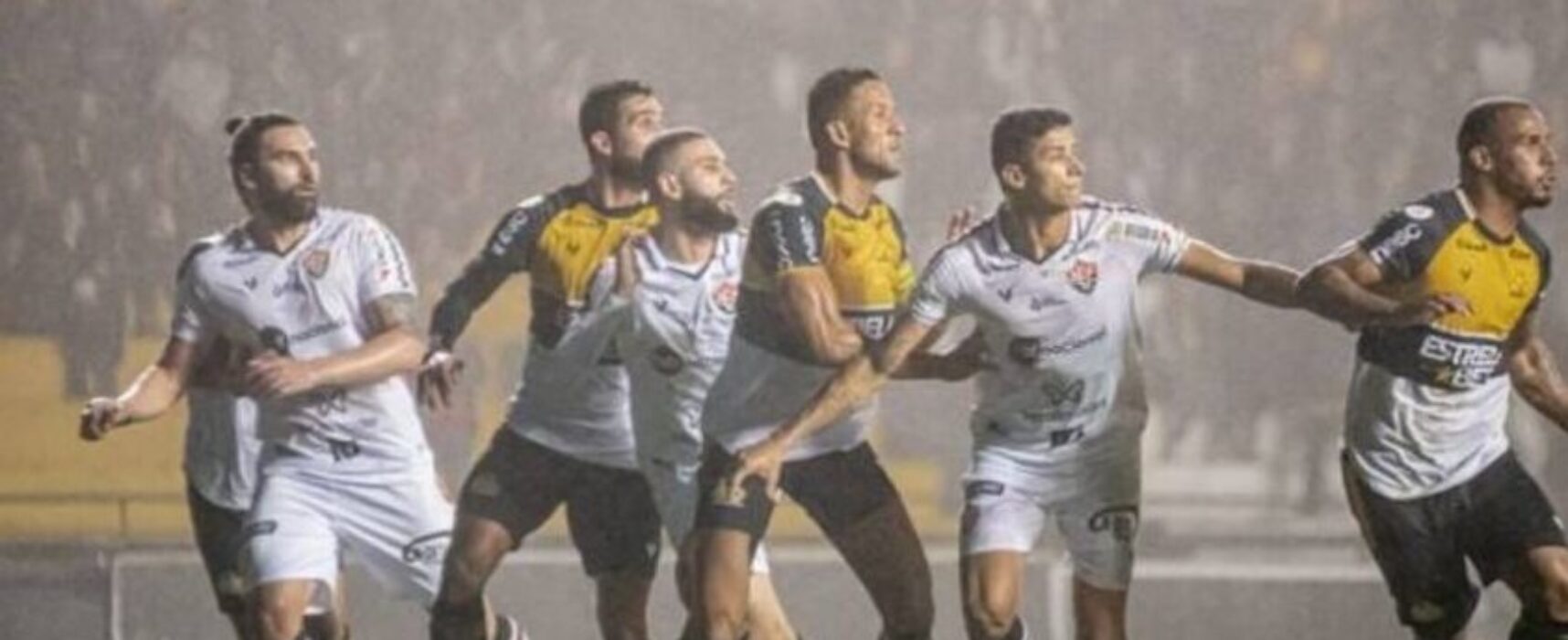 Série B: Fora de casa, Vitória perde por 1 a 0 para o Criciúma