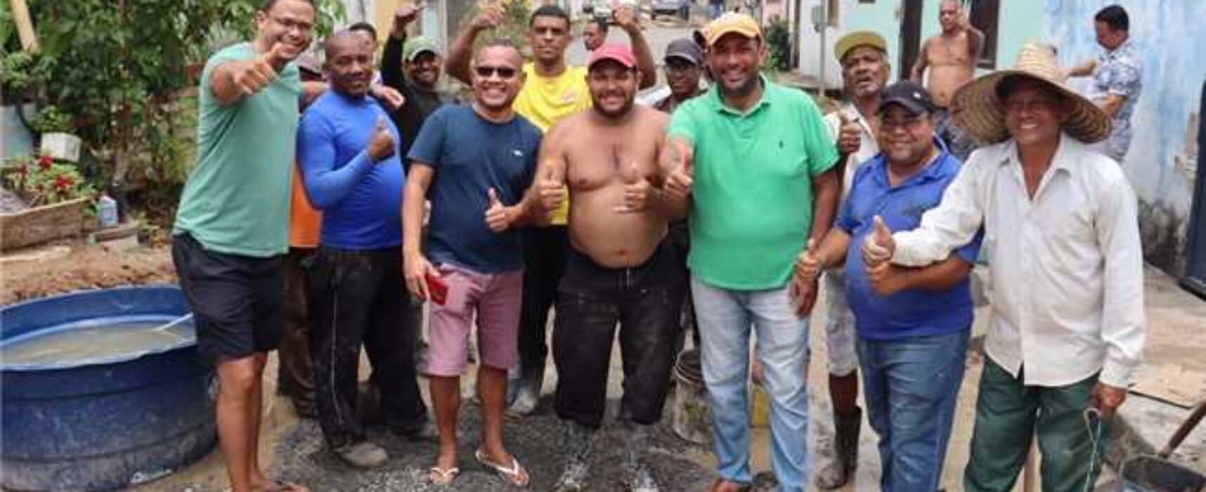 Prefeitura leva programa de Pavimentação Comunitária ao Alto do Carvalho e Ilhéus II