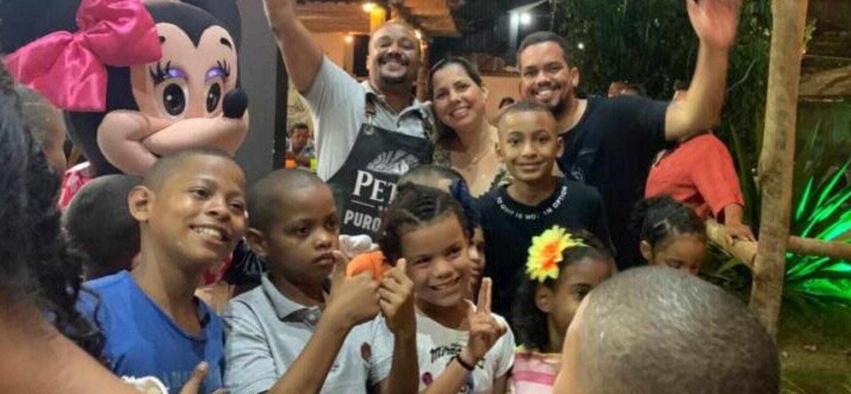Wiliam Oliveira e parceiros realizam festa maravilhosa para as crianças do Hernani Sá