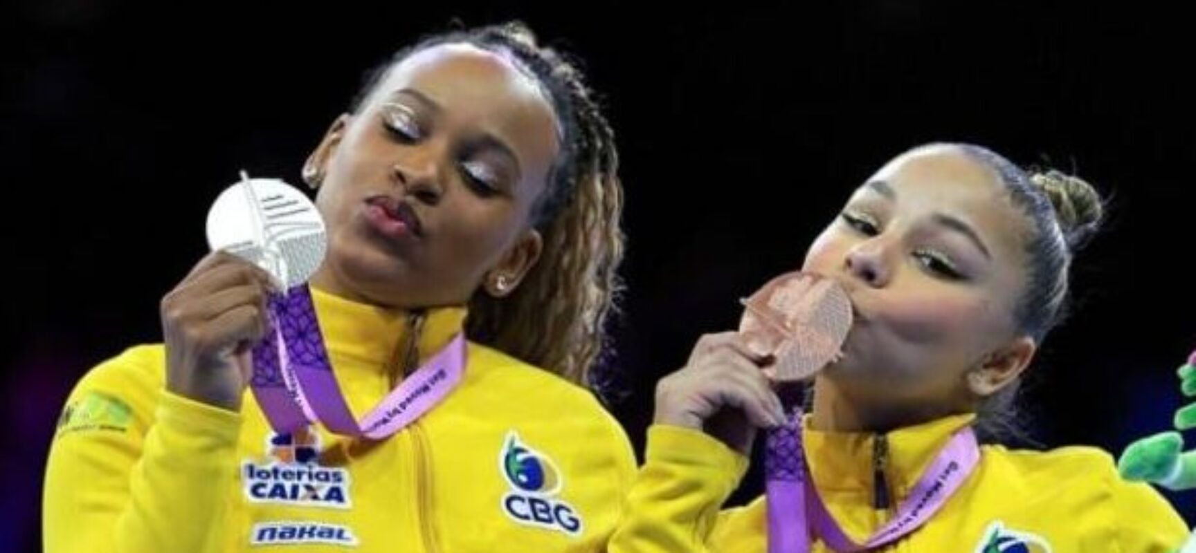 Rebeca Andrade é prata no solo, e Flávia Saraiva fica com bronze no Mundial de Ginástica