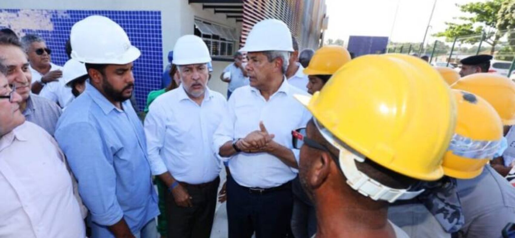 Neste domingo (29), governador entrega contenção de encosta, no Alto do Peru, e participa de feira de saúde no Largo do Tanque