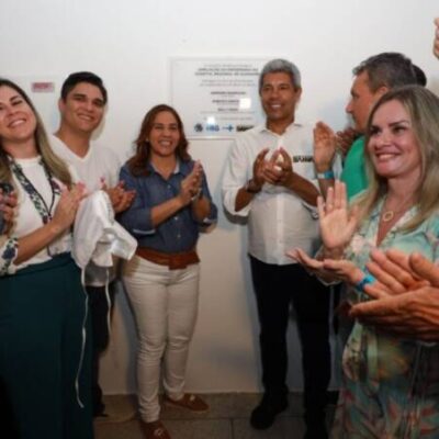 Jerônimo autoriza licitação para primeira etapa do sistema de água em Praia do Forte