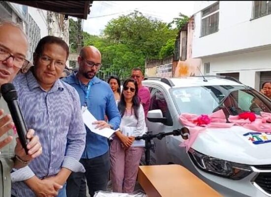 Prefeito Augusto Castro entregou automóvel 0Km ao Conselho Tutelar de Itabuna