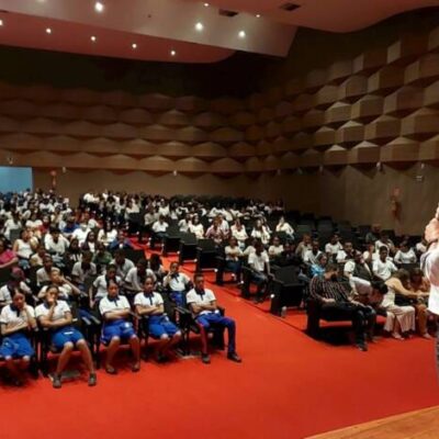Prefeitura de Itabuna promove primeiro Encontro de Liderança Estudantil do município