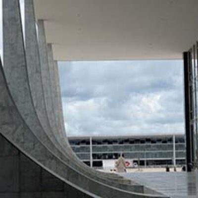 STF condena mais oito réus pelos atos antidemocráticos de 8/1