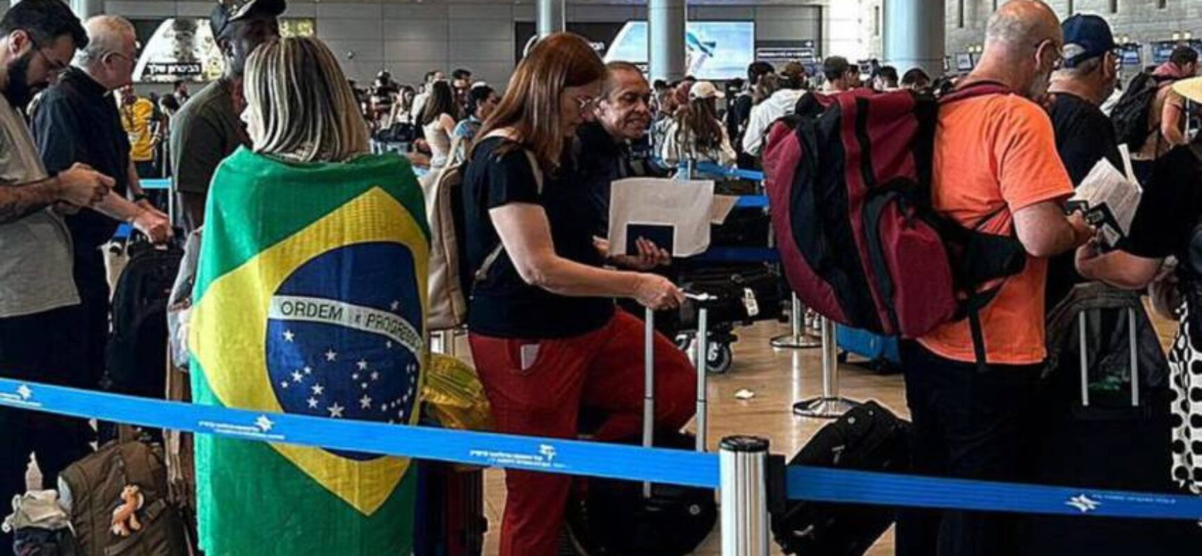 Chega a Brasília primeiro avião trazendo brasileiros de Israel