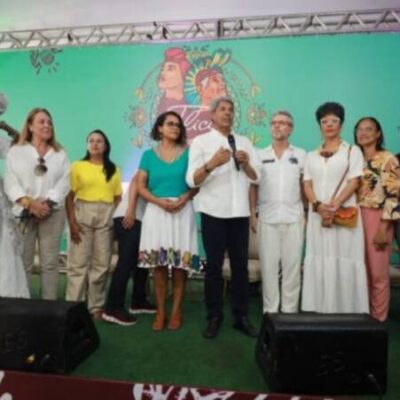 Governador prestigia segundo dia de programação da Flica 2023