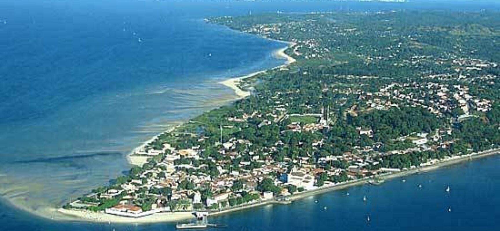 Em Itaparica, Jerônimo autoriza ampliação do Hospital Geral e recebe título de Cidadão Itaparicano, nesta quarta (25)