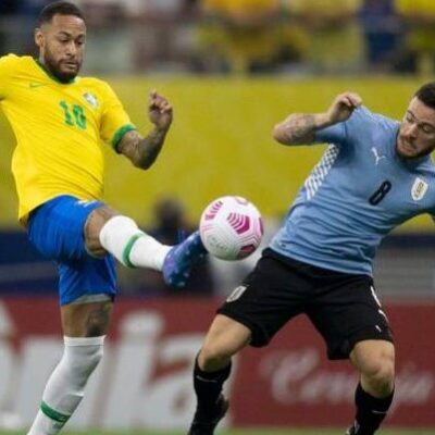 Eliminatórias: Brasil perde para Uruguai em noite para esquecer