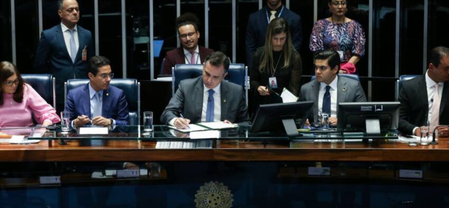 Senado aprova urgência de projeto que trata da desoneração da folha de pagamento